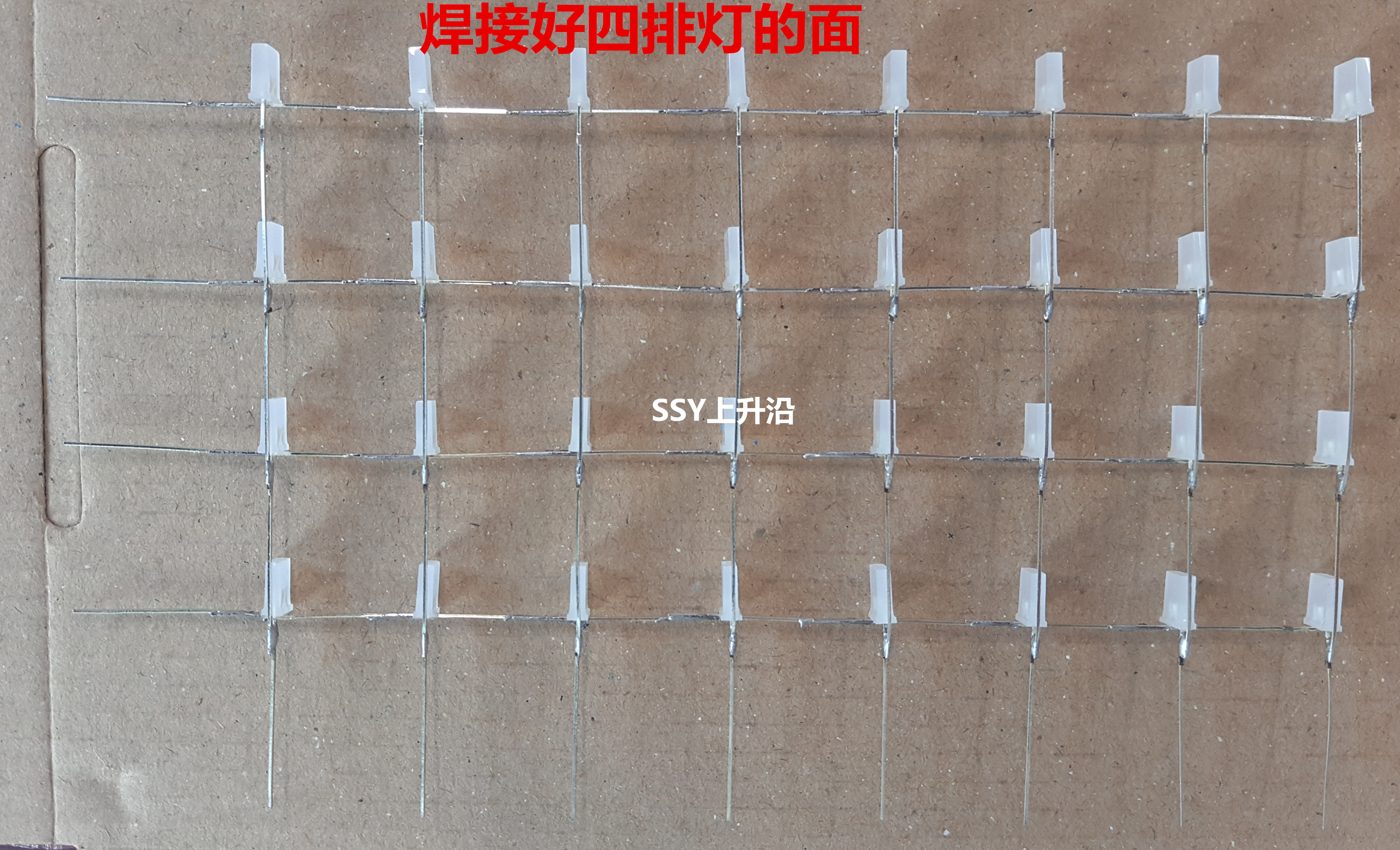 DIY набор для сборки светодиодного музыкального куба, с батарейкой в комплекте